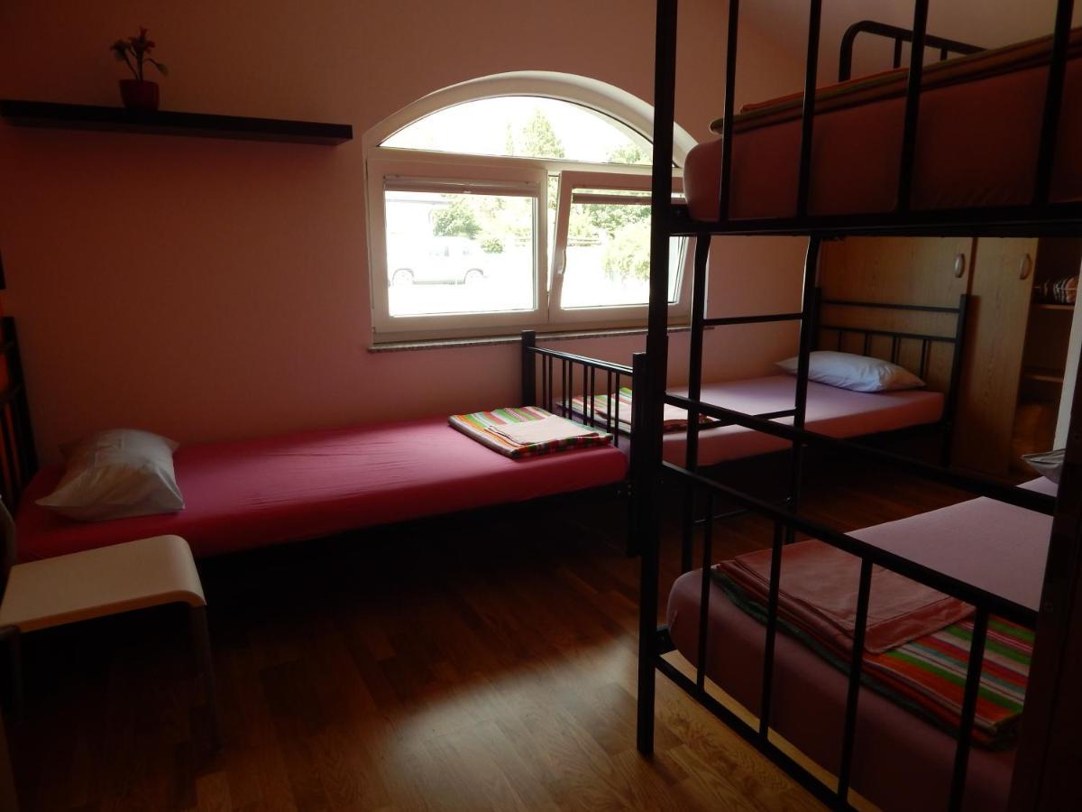 Hostel Ociski Raj Kozina Quarto foto